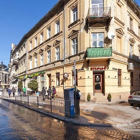 Три Кімнати Вулиця Грушевського 9 Центр Міста Львів Apartment Ngoại thất bức ảnh