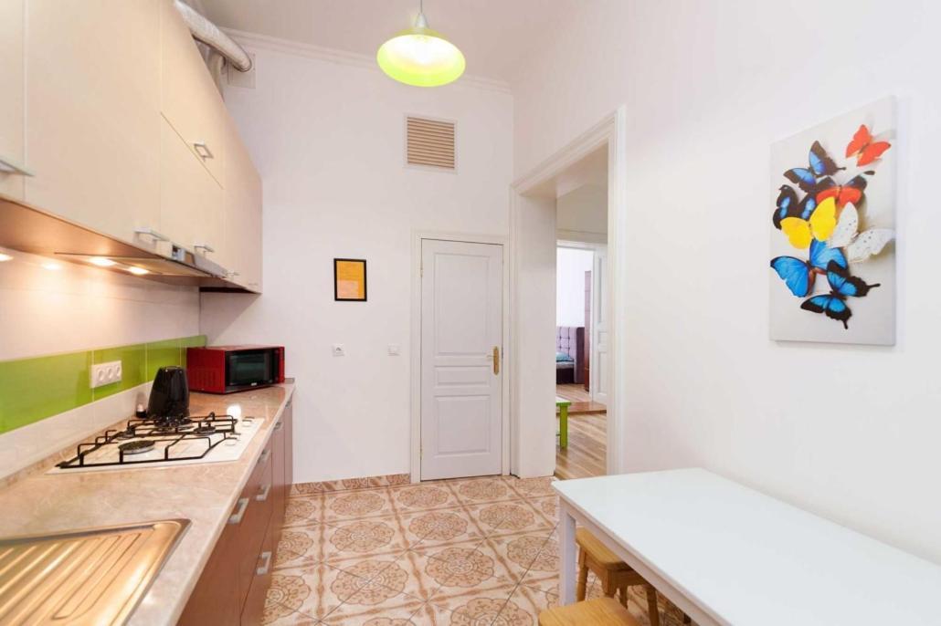 Три Кімнати Вулиця Грушевського 9 Центр Міста Львів Apartment Ngoại thất bức ảnh