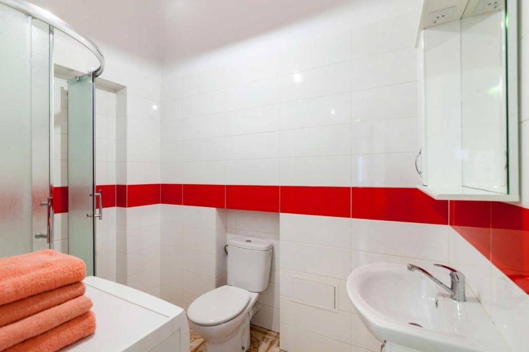 Три Кімнати Вулиця Грушевського 9 Центр Міста Львів Apartment Ngoại thất bức ảnh